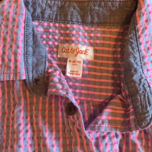 Cat & Jack button down short sleeve shirt - Picture 3 of 3